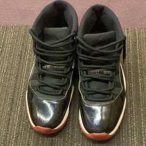 Bread Jordan 11s